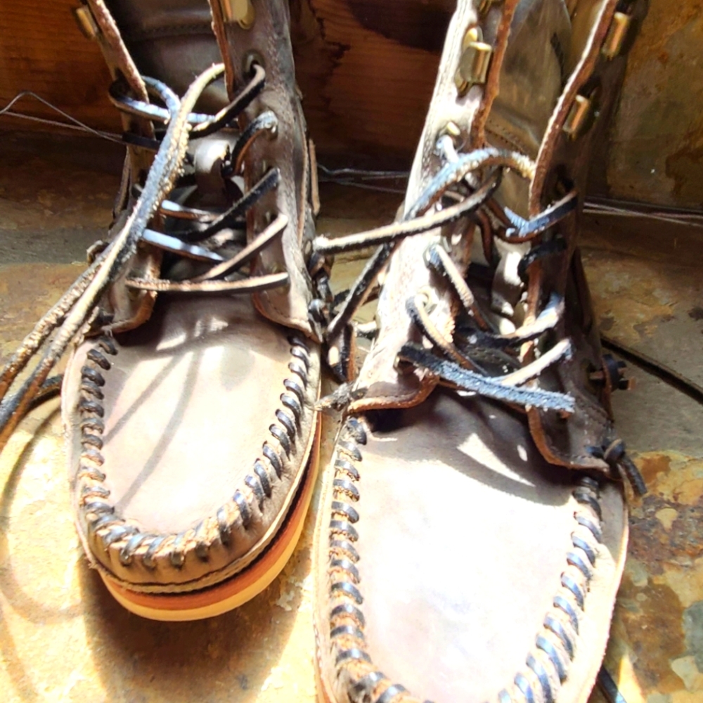 Sebago boots gray brown and black